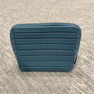 Parallelle Small Traveler Bag - Slate